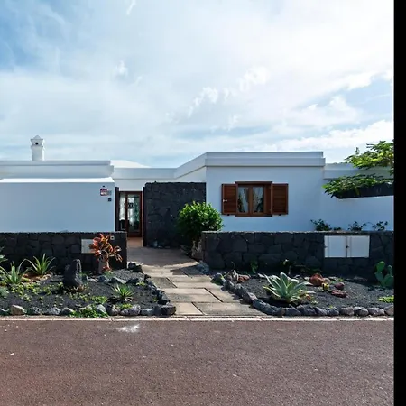 Sail Private Pool By Pvl Holiday home Playa Blanca (Lanzarote)