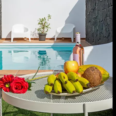 Sail Private Pool By Pvl Holiday home *